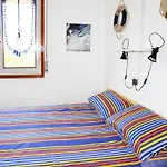 Welcoming In At The Seabeach *