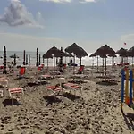 Welcoming In At The Seabeach *