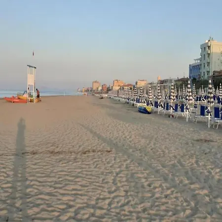 Welcoming In At The Seabeach 公寓 马洛塔